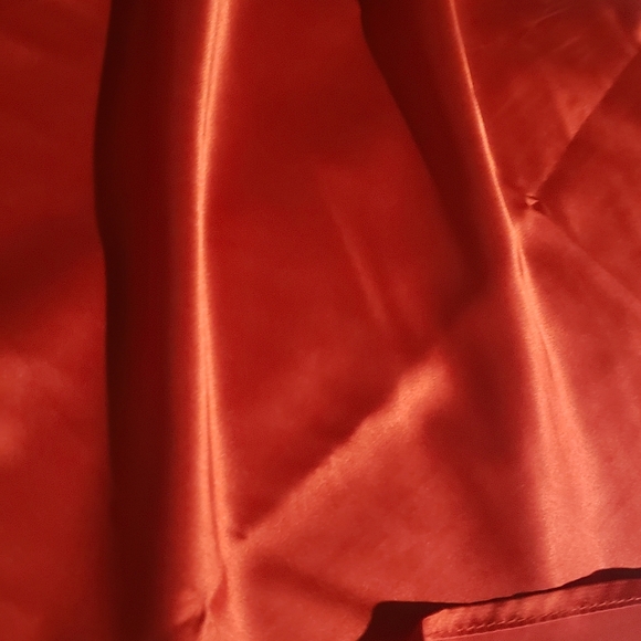 XL Plus Size Red Spaghetti Strap top Polyester silky shinny night light - Picture 6 of 6